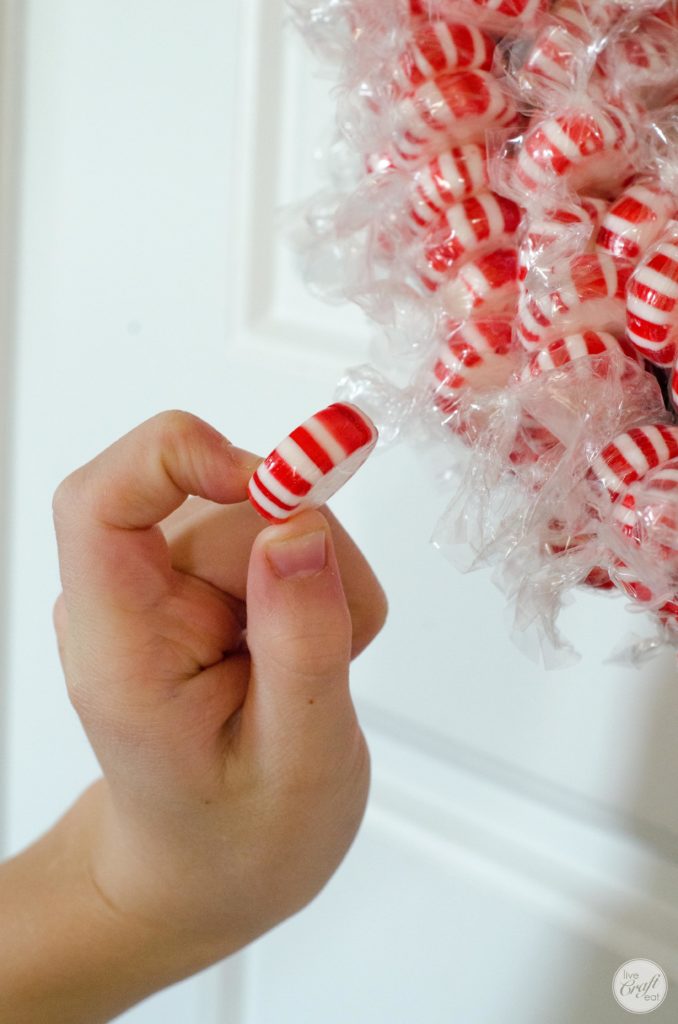 how to make an edible candy wreath