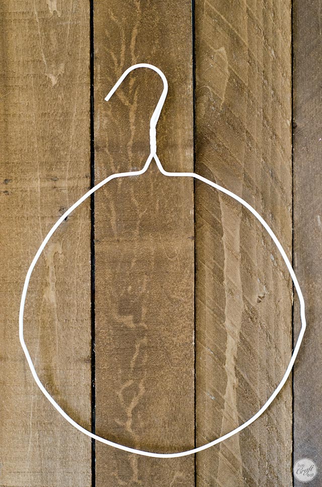 round wire hanger