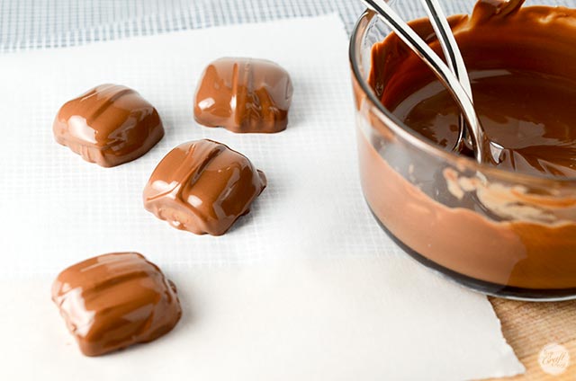 homemade chocolate caramels